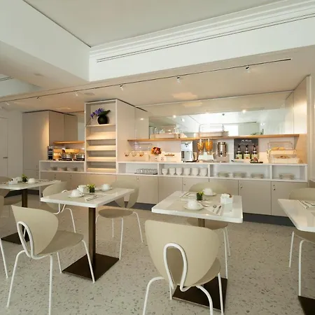 Ξενοδοχείο Fenice 3*