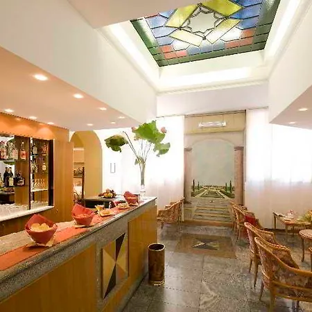 Ξενοδοχείο Fenice 3*