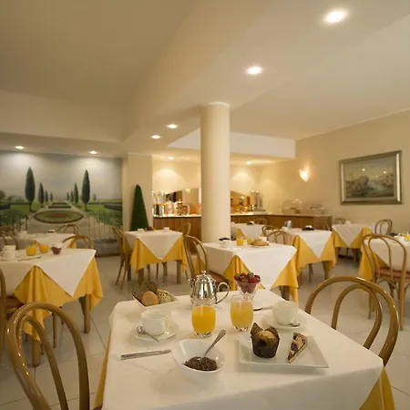 Fenice Hotel 3*