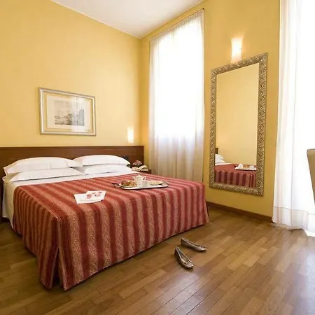 Fenice Hotel 3*