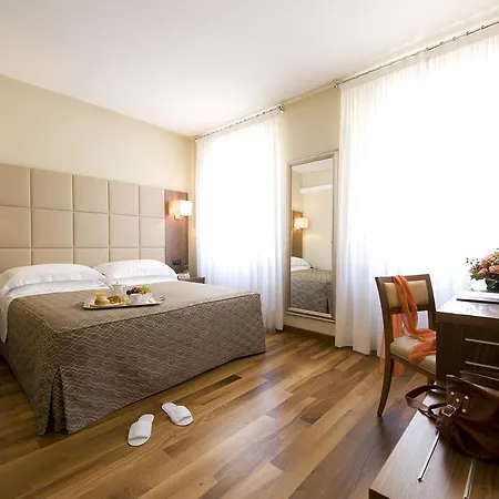 Fenice Hotel Milán